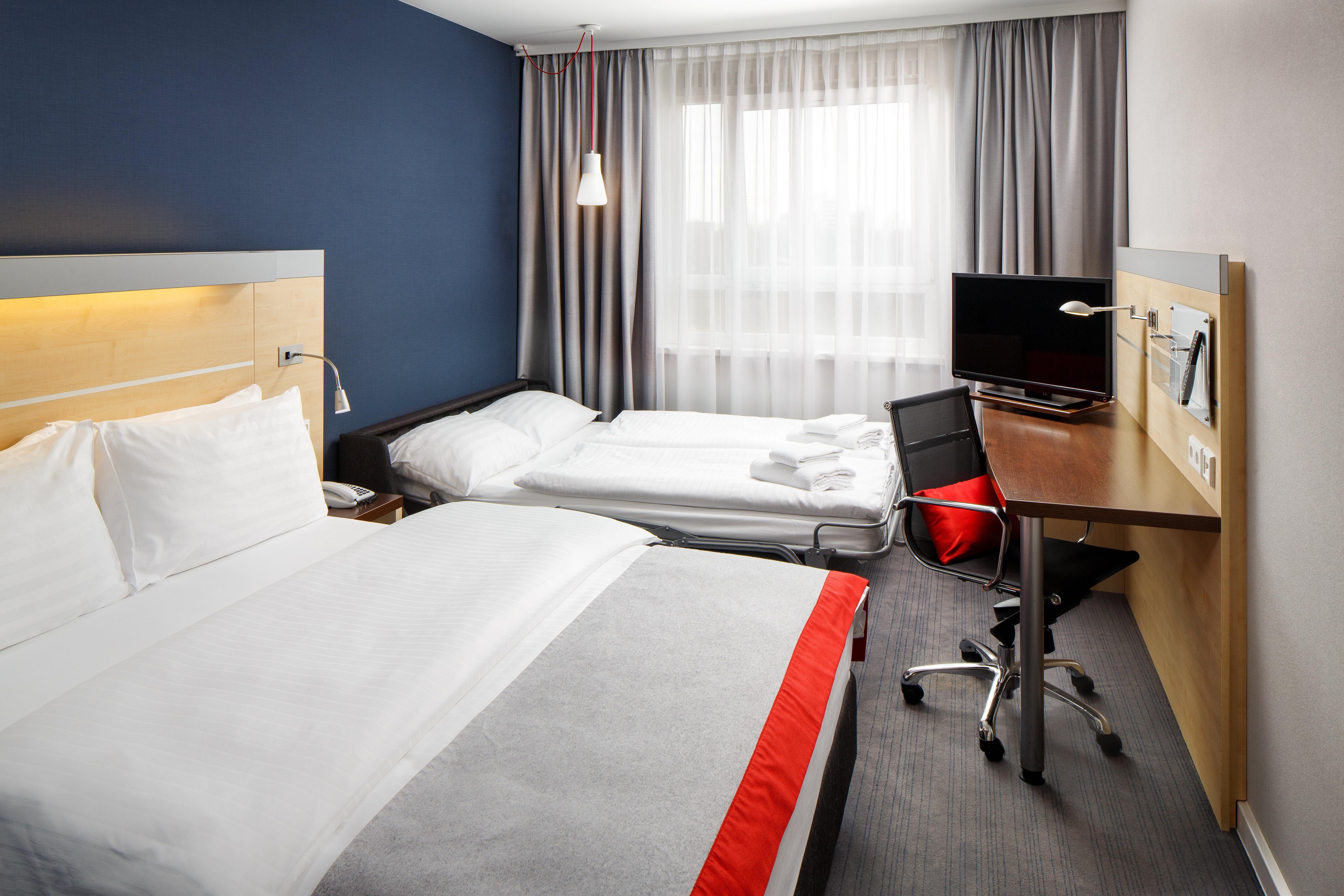 HOLIDAY INN EXPRESS DUSSELDORF CITY NORTH